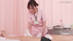 モザ破壊 看護師がアソコを丁寧に拭いてくれる①