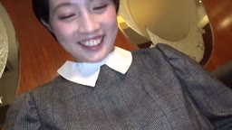 黒髪ショートの激カワ娘