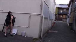 女性の露出行為コンピレーション