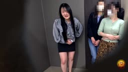 5. DLEE-858-3 / 4. By shigezou / ( Peeing ) / Office lady urine collection day : Toilet rush, pee flood, pee