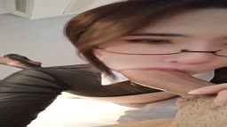 背の高い男の娘