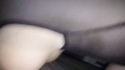 揺れる巨乳