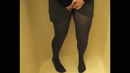 おしっこ我慢おもらし