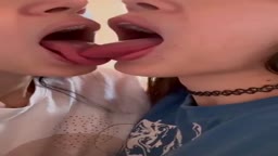 キス