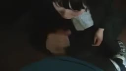 会社のオフィスで