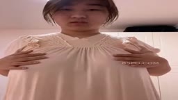 ぽちゃ爆乳自撮り