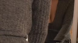 垂乳熟女 時越