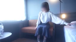 013_彼氏のノーマルえっちじゃ満足できない！性に興味津々な美大生Lちゃん（20歳）