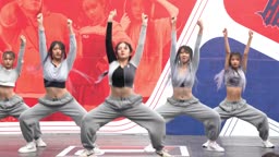 隣国巨乳胸チラダンス