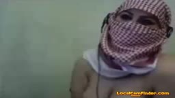 Arab Girl with Big Boobs on Webcam