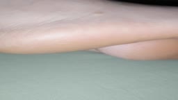 Feet 8