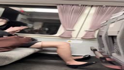 新入社員電車4 出張帰りはお疲れ無防備！