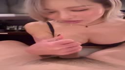 ホテル黒キャミ美女の騎乗手コキ＆パイズリディープスロート myfans