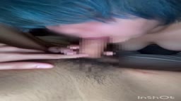 ぽっちゃり　青髪