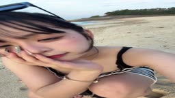 もえ谷間