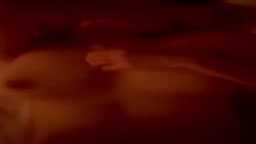 爆乳