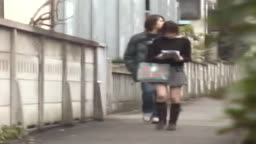【いたずら・おっぱい露出】