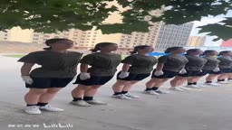 隣国女性軍事訓練密着