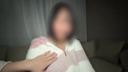女子大生