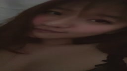母狗反差女大自拍露奶