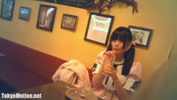 見てください