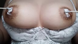 乳首