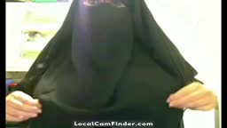 Big-Tit Swiss Hijabi Amateur