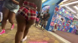 Encoxada Dickflash cum ass