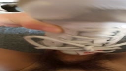 同級生の上靴にぶっかけ