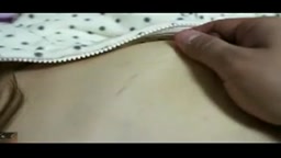 【無修正】泥酔して意識のない娘に中出し