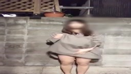 野外　おしっこ