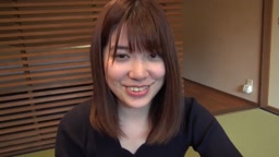 温泉で中出しSEX