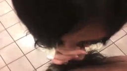 ＪＫとトイレで中出しＳＥＸ