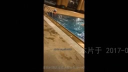 经典国产自拍 CHINESE GIRL 中国妹子全程国语对白女的说麻痹你又射里面全程字幕，忍不住内射，嫩的流水偷拍嫩模美女主播