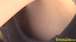 胸ちら乳首はっきり！！３