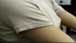 (胸ちら) ノーブラおっぱい狙い打ち