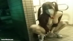 まな 露出 75