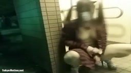 まな 露出 75