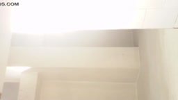 國中廁所10