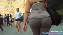 Bubble Butt Latina