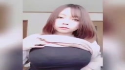 巨乳