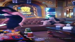 Play-boy in Karaoke Yen Beo
