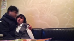 JKとカラオケでセックス
