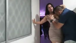 パーティーで盛り上がって