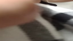 胸覗き見