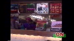 バイト中の女の子を痴漢