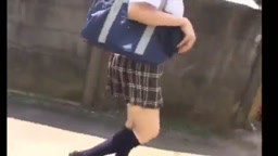 街角JKおっぱい