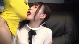 経験が全くないJDの未処理陰毛の中の処女膜に大量射精