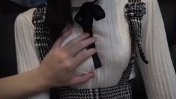 経験が全くないJDの未処理陰毛の中の処女膜に大量射精