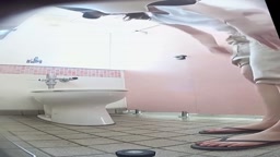 海に入るための準備中